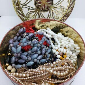 Vintage Tin Of 12 Beaded Necklaces Wear Or Crafts